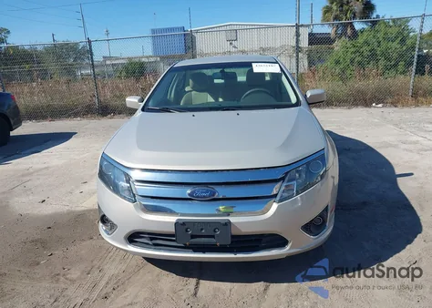 2010 Ford Fusion Sel z USA, uszkodzony, nr VIN 3FAHP0JG8AR266447